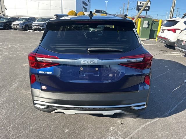 Used 2023 Kia Seltos SX image 7