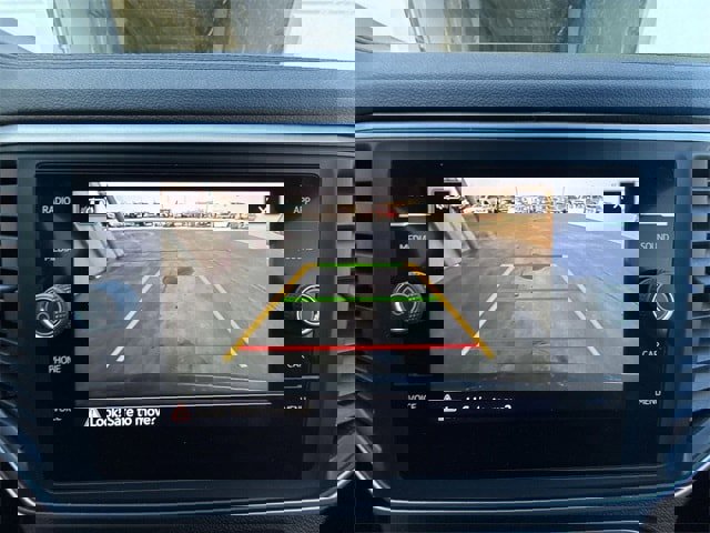 Used 2021 Volkswagen Atlas Cross Sport SE image 17