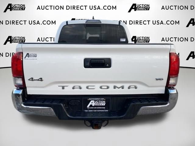 Used 2021 Toyota Tacoma SR5 AWD/4WD image 5