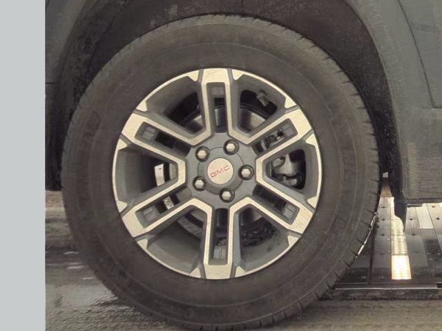 Used 2025 GMC Terrain Elevation AWD/4WD image 22