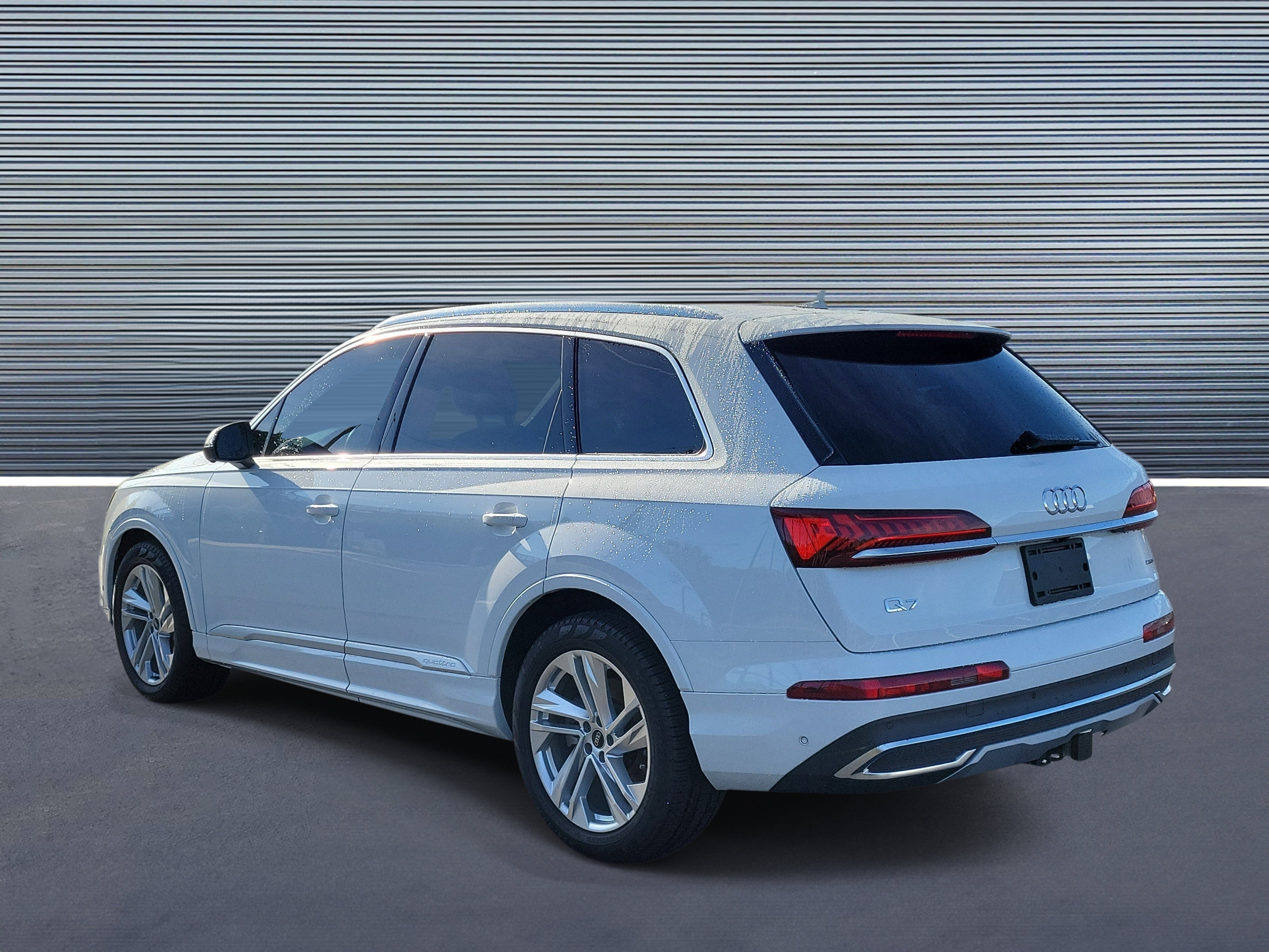 Used 2021 Audi Q7 3.0T Prestige AWD/4WD image 4