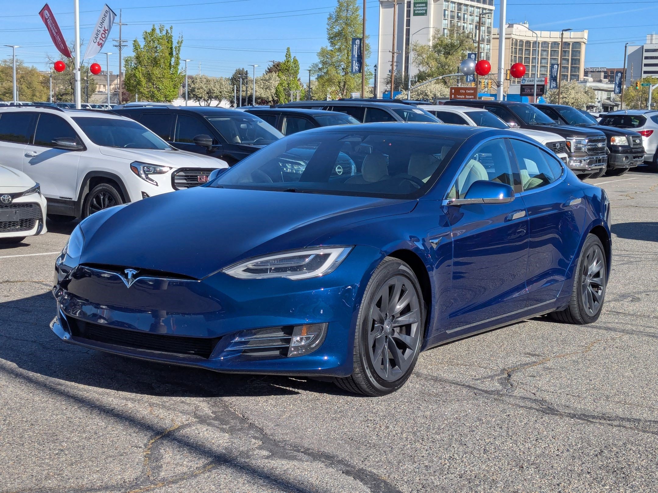Used 2020 Tesla Model S Long Range Plus image 10