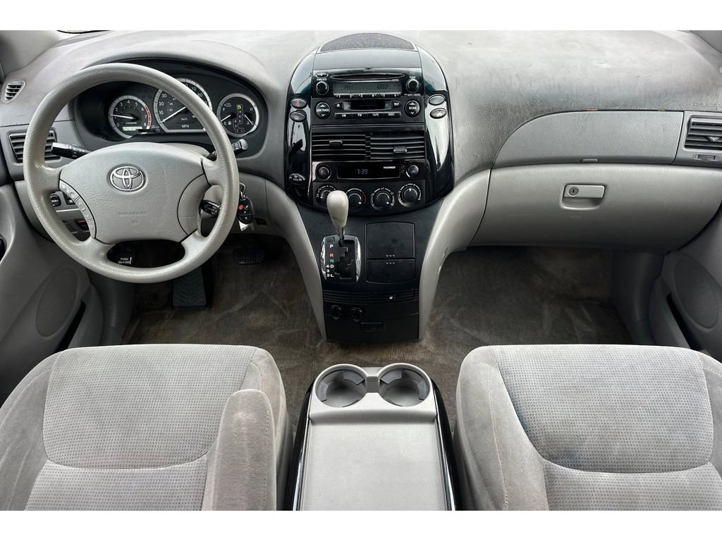 Used 2005 Toyota Sienna LE image 15