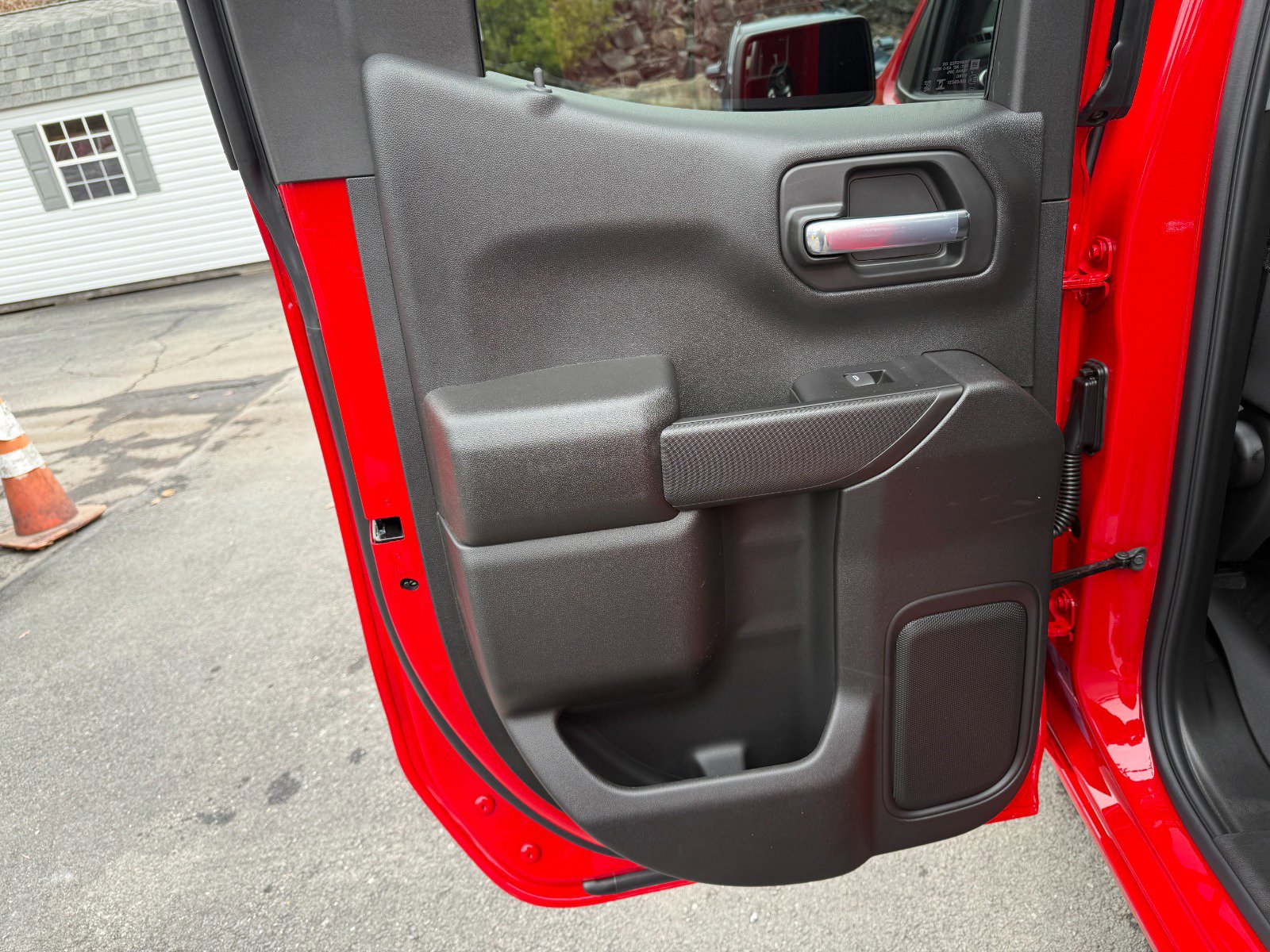 New 2026 GMC Sierra 1500 Pro w/ Graphite Edition AWD/4WD image 17