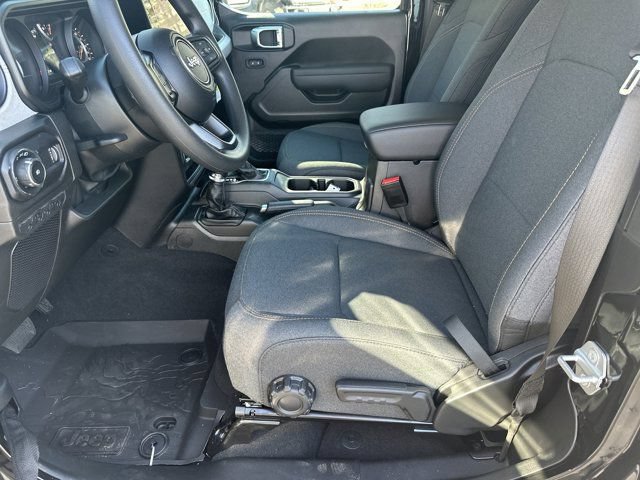 New 2026 Jeep Wrangler Sport AWD/4WD image 9