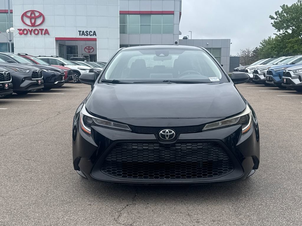 Used 2020 Toyota Corolla LE FWD image 2