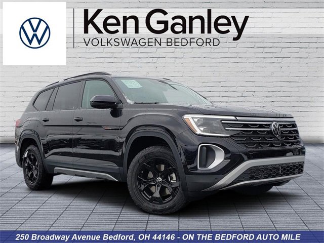 New 2026 Volkswagen Atlas Peak Edition