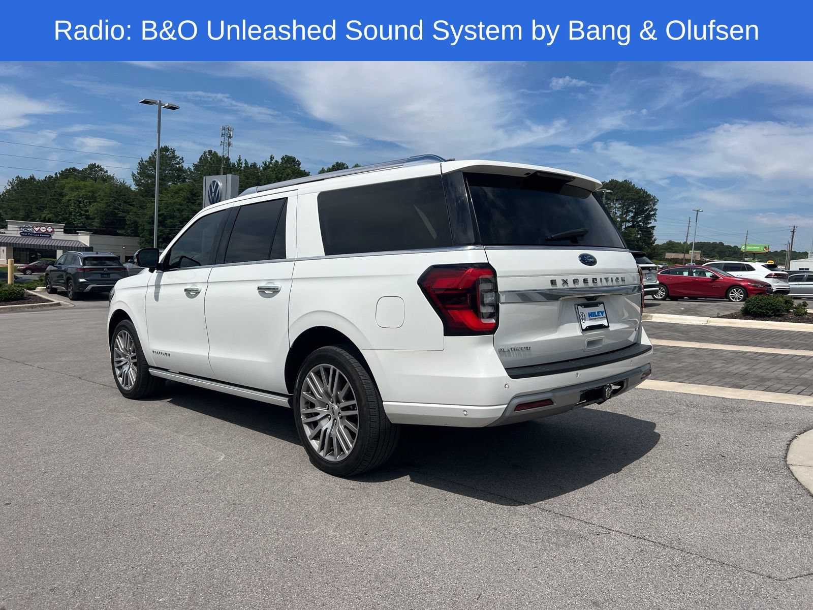 Used 2022 Ford Expedition Max Platinum AWD/4WD image 8