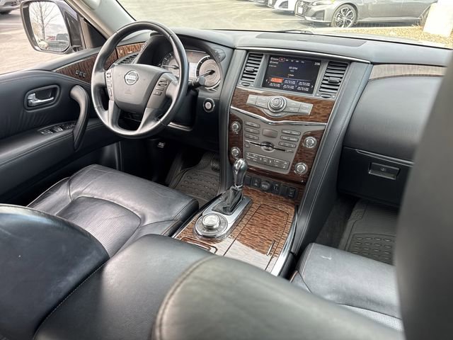 Used 2020 Nissan Armada SL image 23