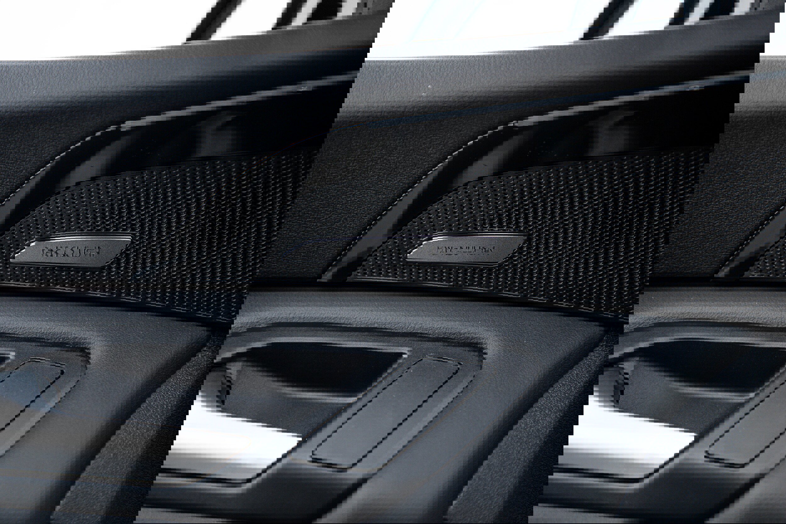 New 2025 Audi Q5 Premium Plus image 14