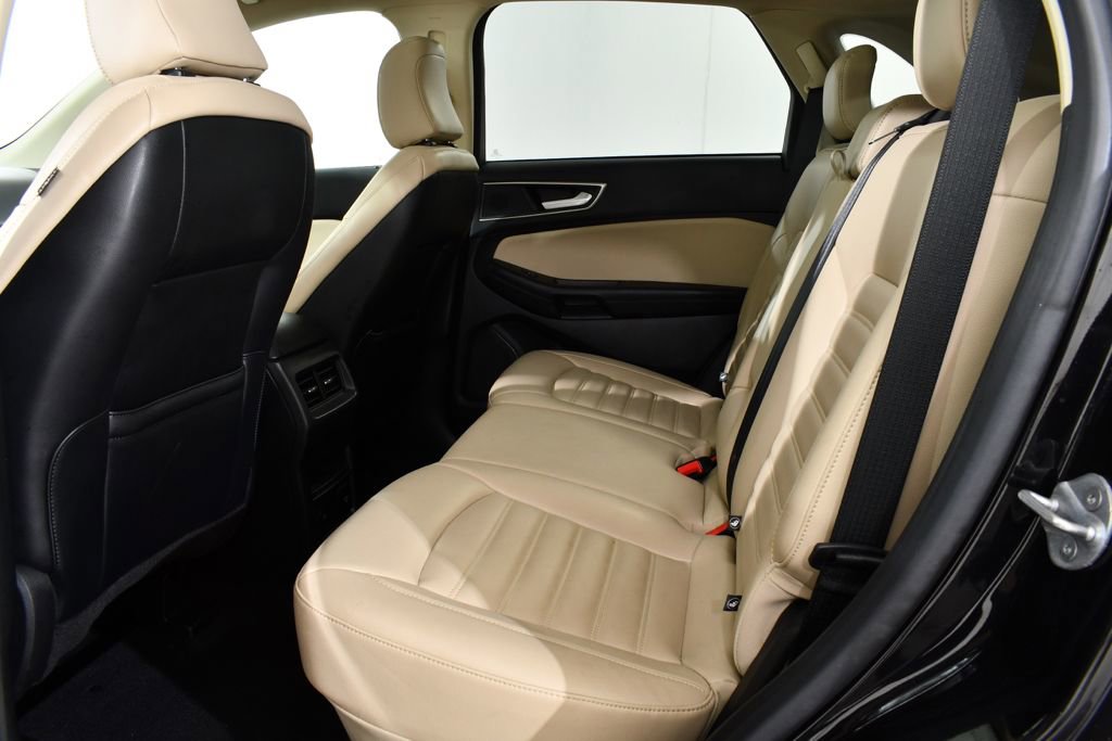 Used 2023 Ford Edge SEL w/ Convenience Package image 16