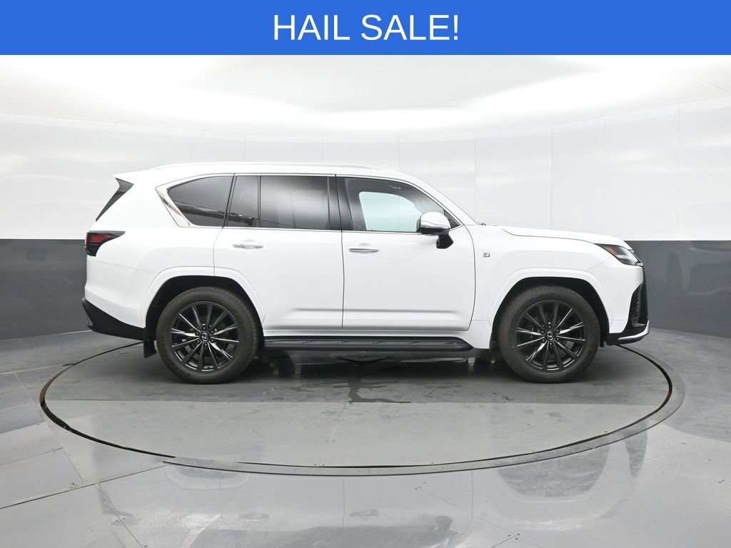 Used 2026 Lexus LX 600 F Sport image 8