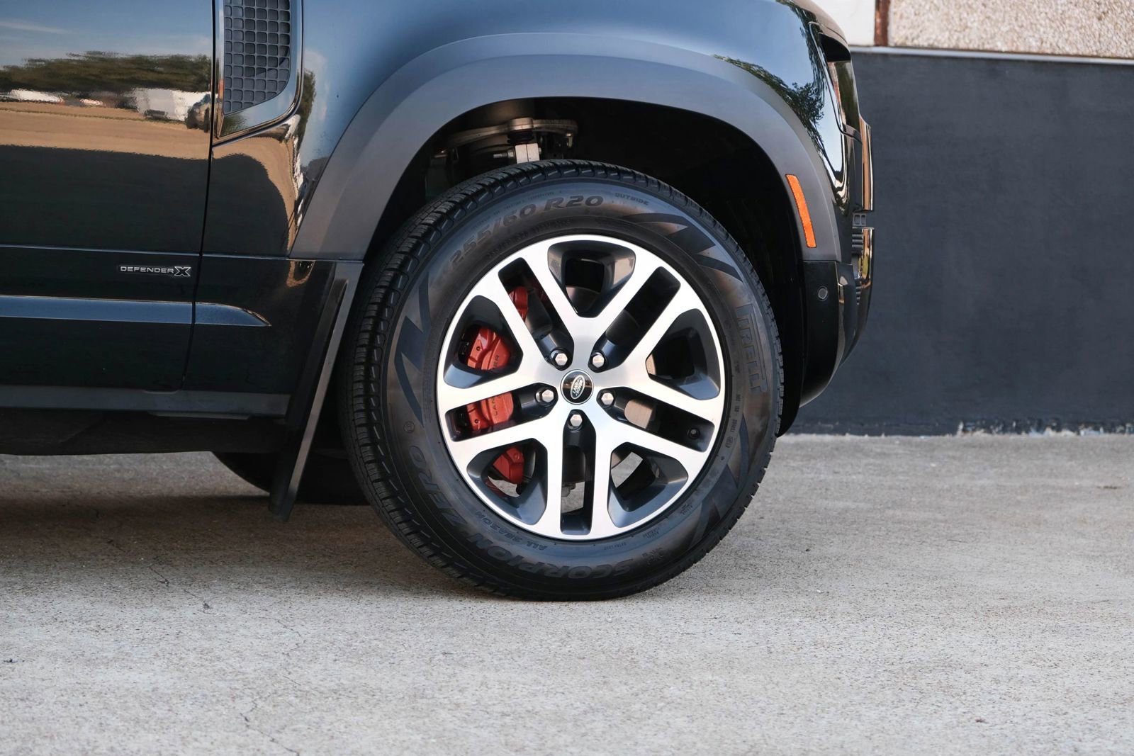 Used 2023 Land Rover Defender 110 X image 13