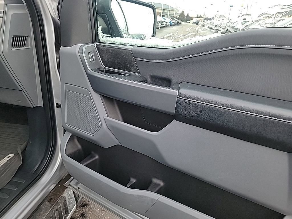 Used 2021 Ford F150 XLT w/ Equipment Group 302A High image 38