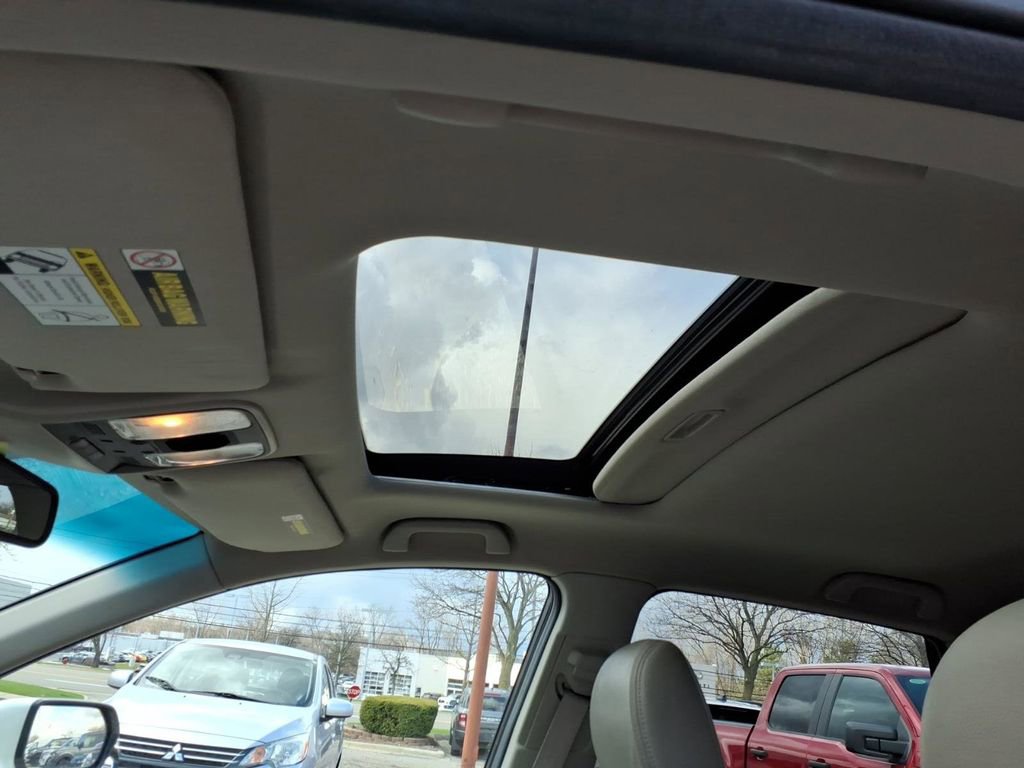 Used 2012 Acura RDX SH-AWD w/ Technology Package image 11