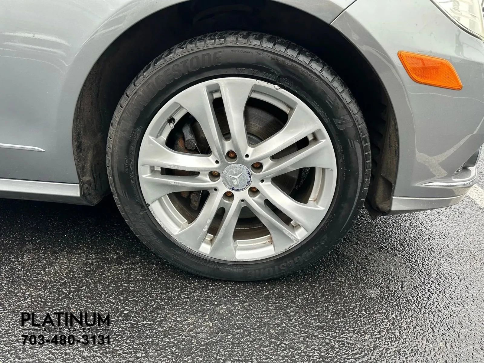 Used 2010 Mercedes-Benz E 350 4MATIC Sedan image 20