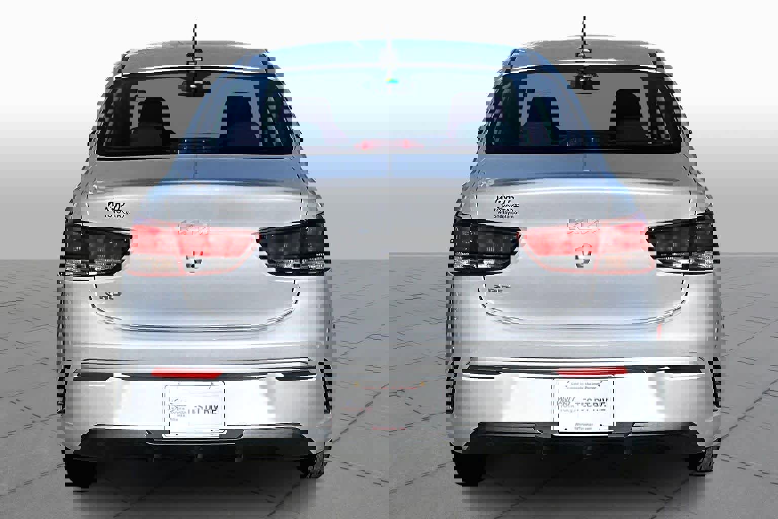 Used 2023 Kia Rio LX image 5