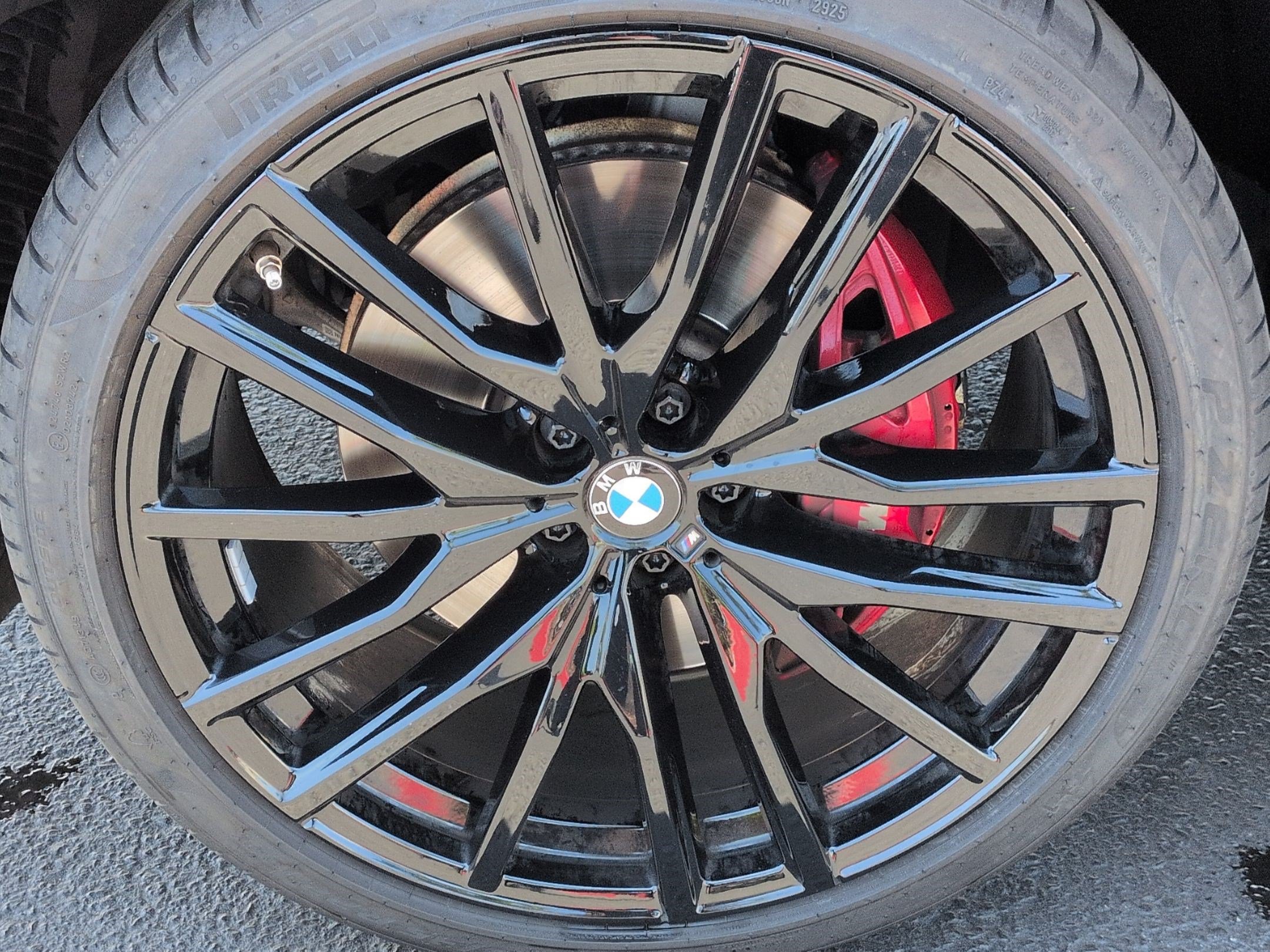 Certified 2025 BMW X5 sDrive40i w/ M Sport Package RWD image 13
