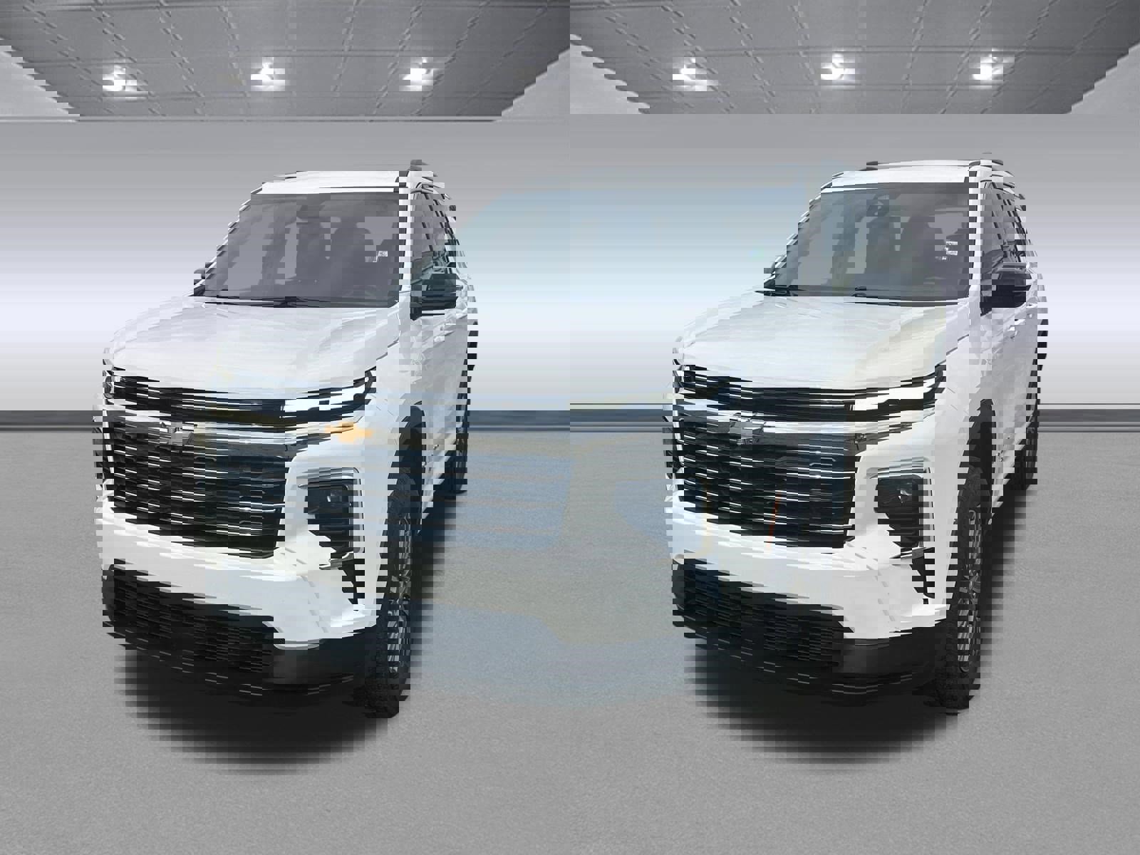 Used 2025 Chevrolet Traverse LT FWD image 7