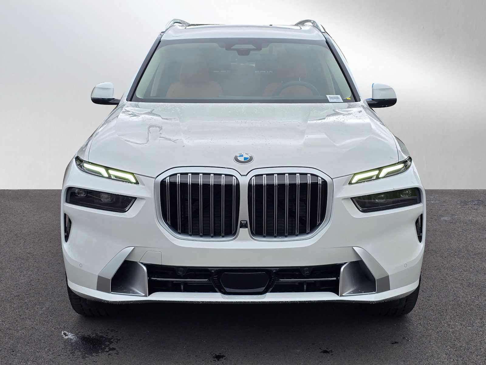 New 2026 BMW X7 xDrive40i w/ Executive Package image 2