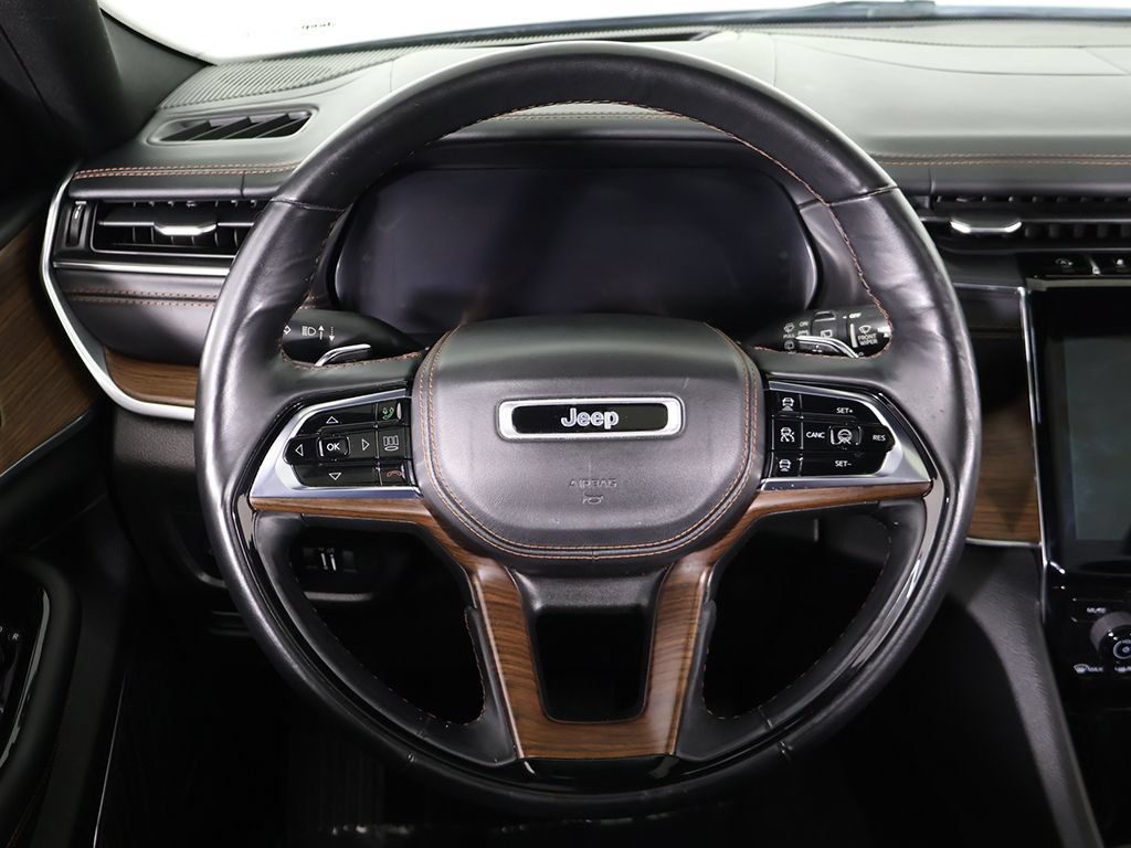 Used 2021 Jeep Grand Cherokee L Summit w/ Advanced Protech Group IV AWD/4WD image 50