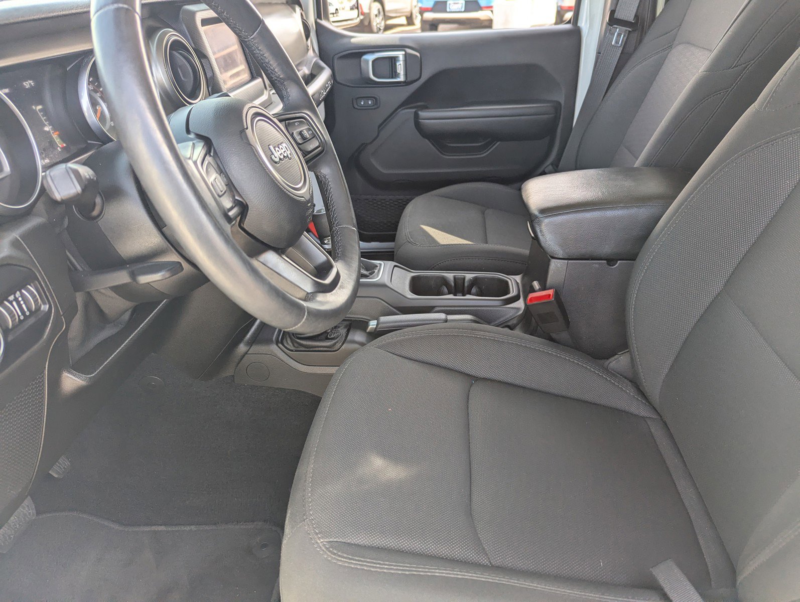 Used 2019 Jeep Wrangler Unlimited Sport S image 27