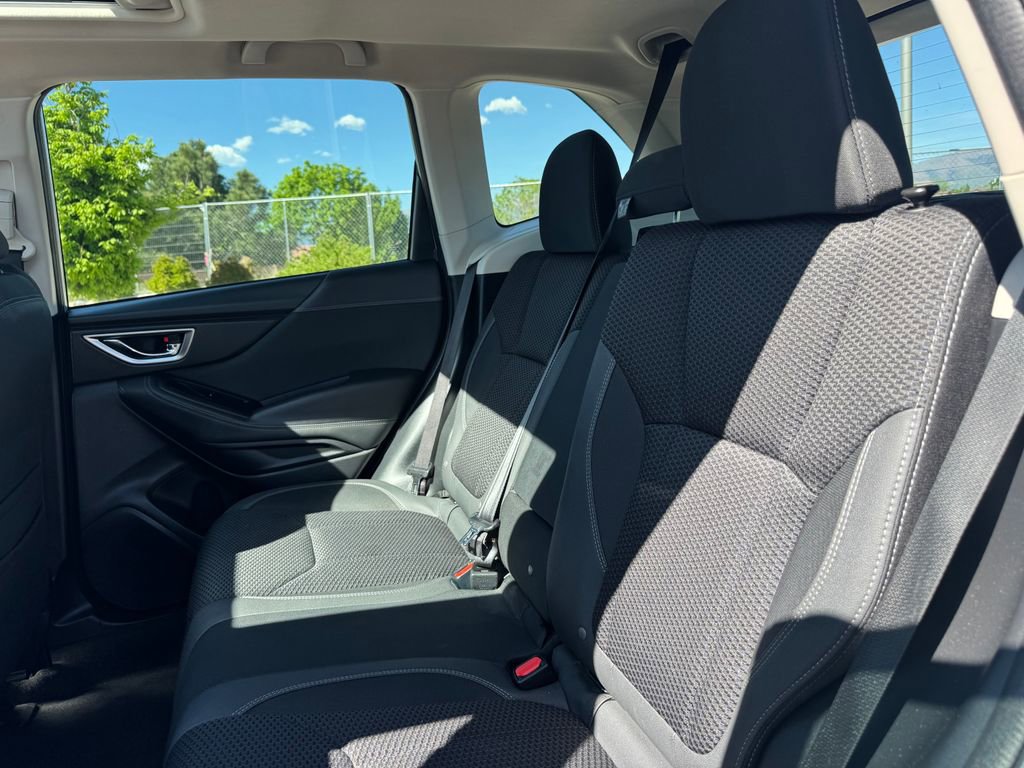 Used 2023 Subaru Forester Premium AWD/4WD image 8
