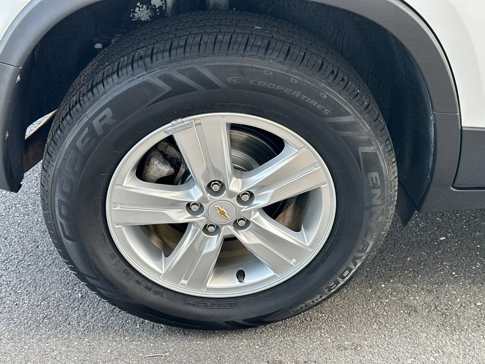 Used 2018 Chevrolet Trax LS AWD/4WD image 10
