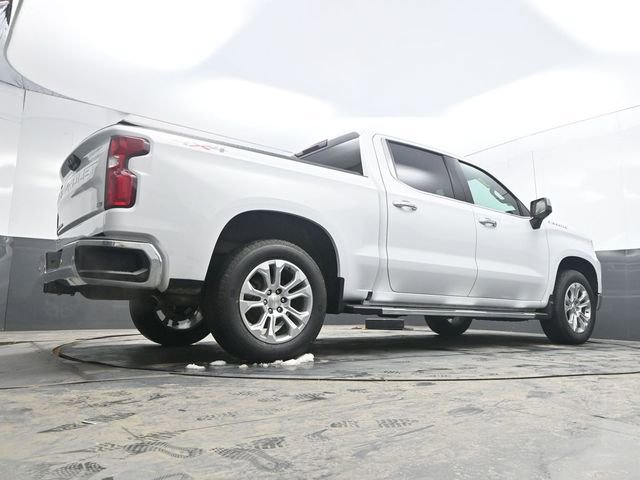 Used 2023 Chevrolet Silverado 1500 LTZ AWD/4WD image 40