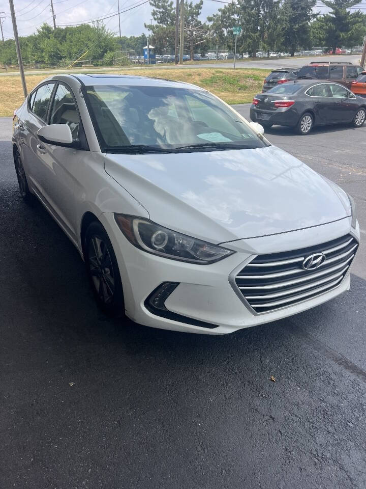 Used 2017 Hyundai Elantra Value Edition FWD image 5