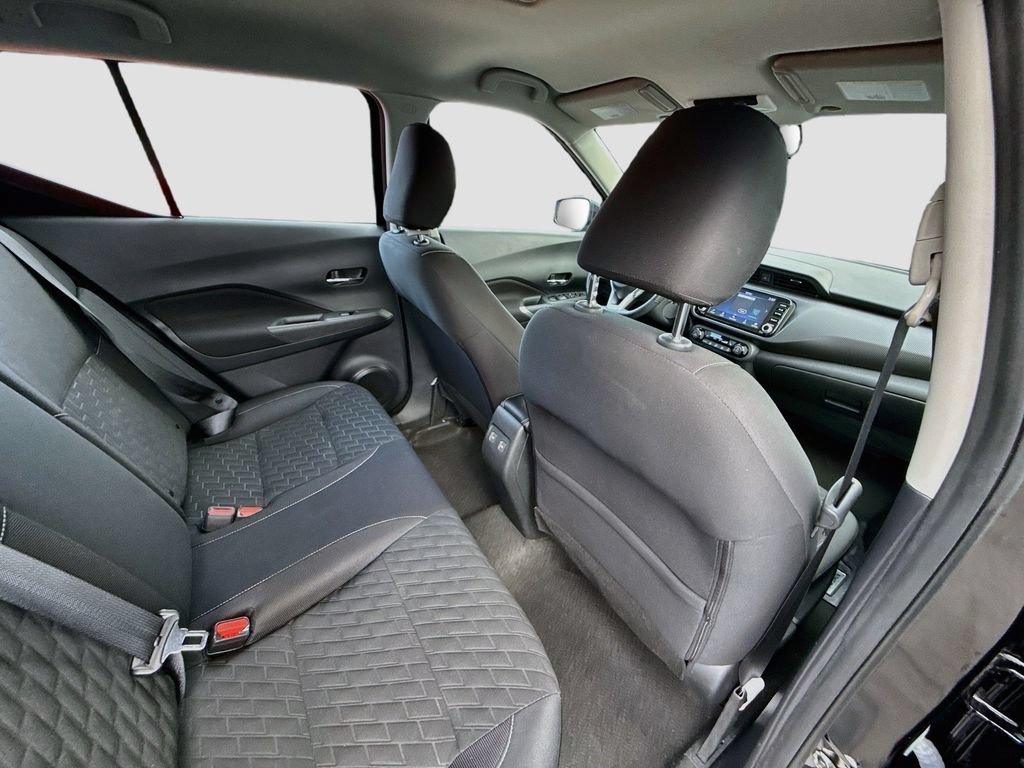 Used 2021 Nissan Kicks SV FWD image 31