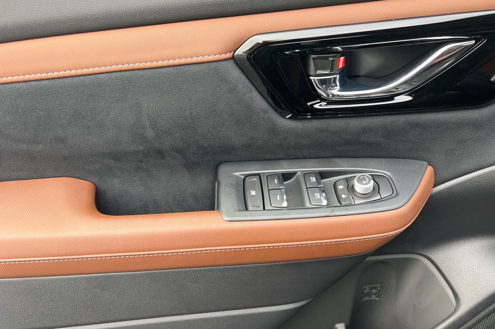 New 2025 Subaru Forester Touring w/ Protection Package image 11