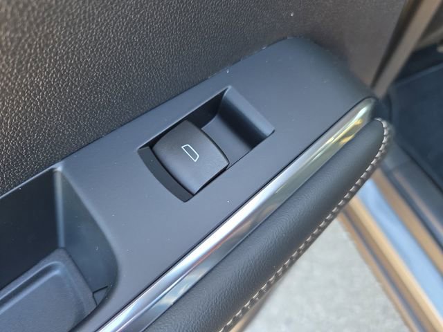 New 2026 GMC Acadia Elevation w/ Super Cruise Package image 12