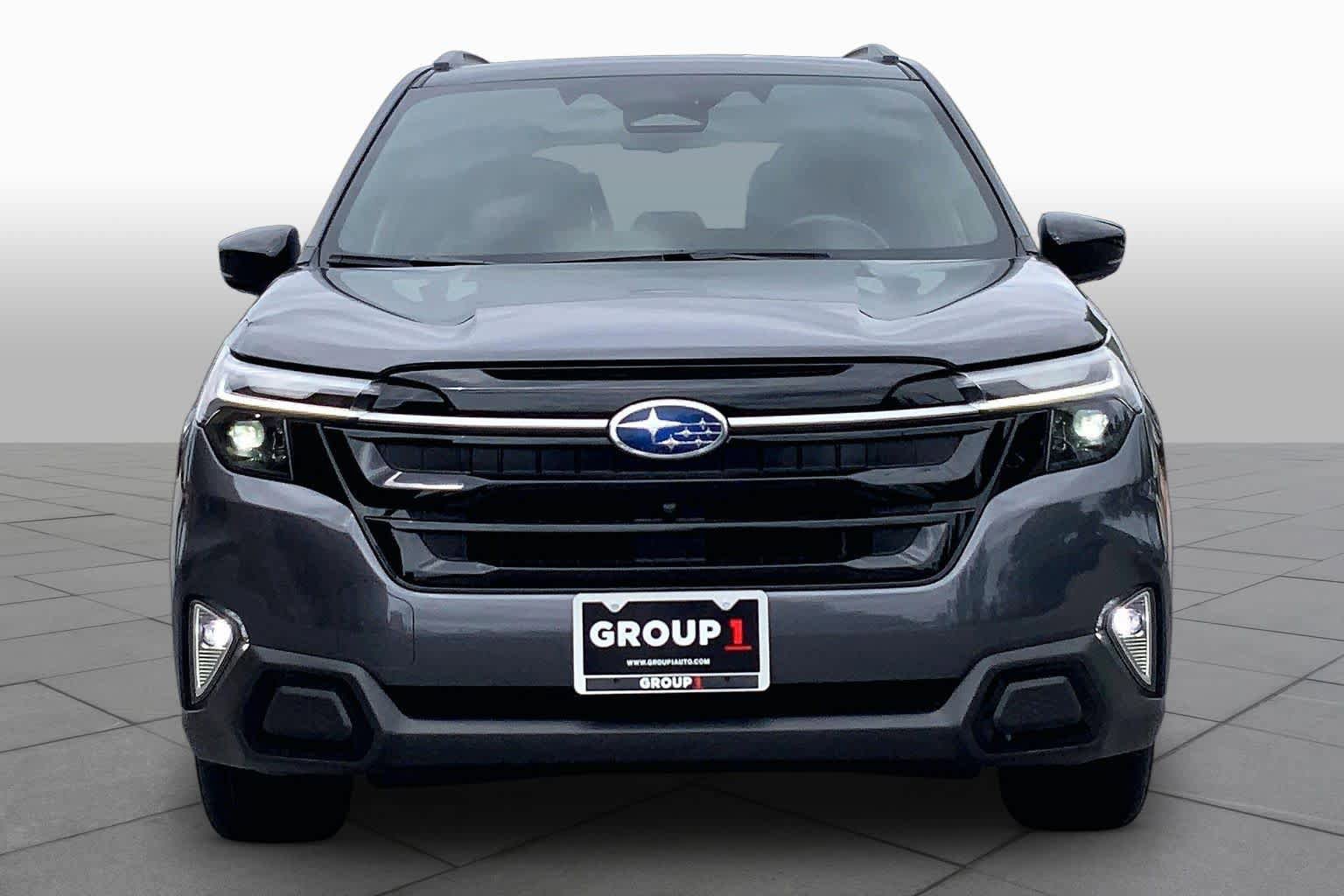 Used 2025 Subaru Forester Touring AWD/4WD image 4