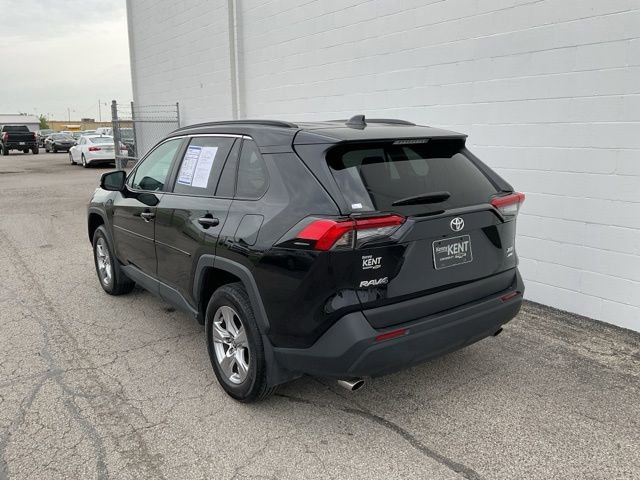 Used 2025 Toyota RAV4 XLE w/ Convenience Package image 33