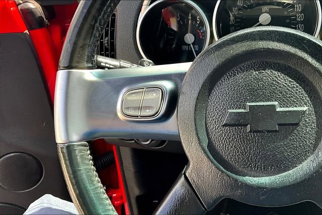 Used 2004 Chevrolet SSR w/ Preferred Equipment Group image 20