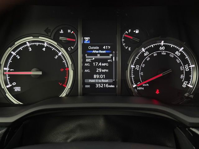 Used 2024 Toyota 4Runner TRD Off-Road Premium image 28