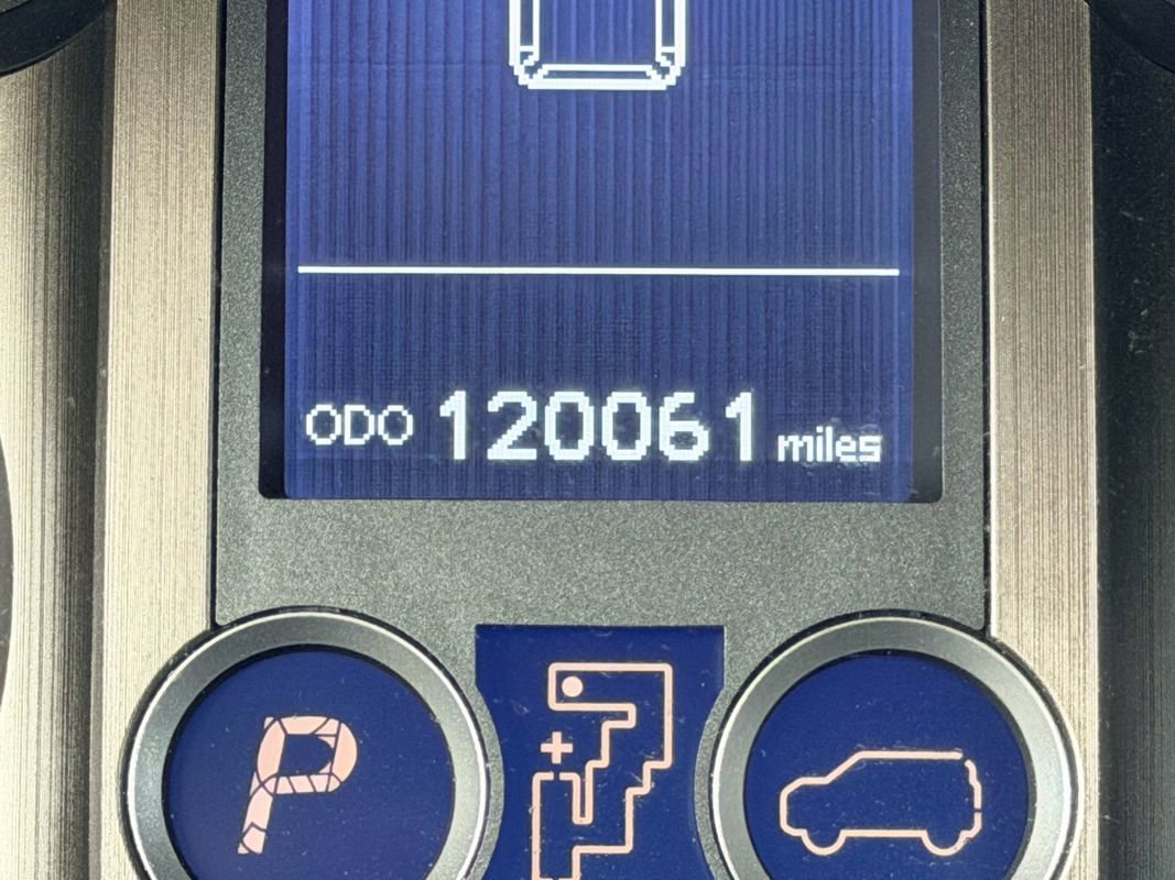 Used 2017 Lexus GX 460 image 40