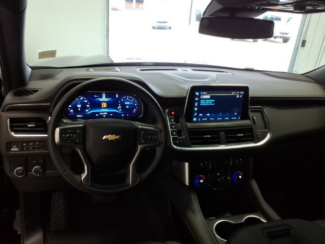 Used 2023 Chevrolet Tahoe LT w/ Luxury Package RWD image 15