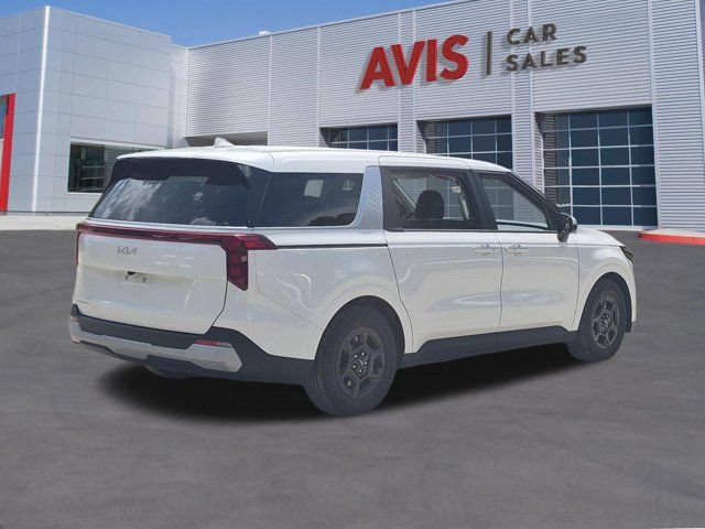 Used 2025 Kia Carnival FWD image 6