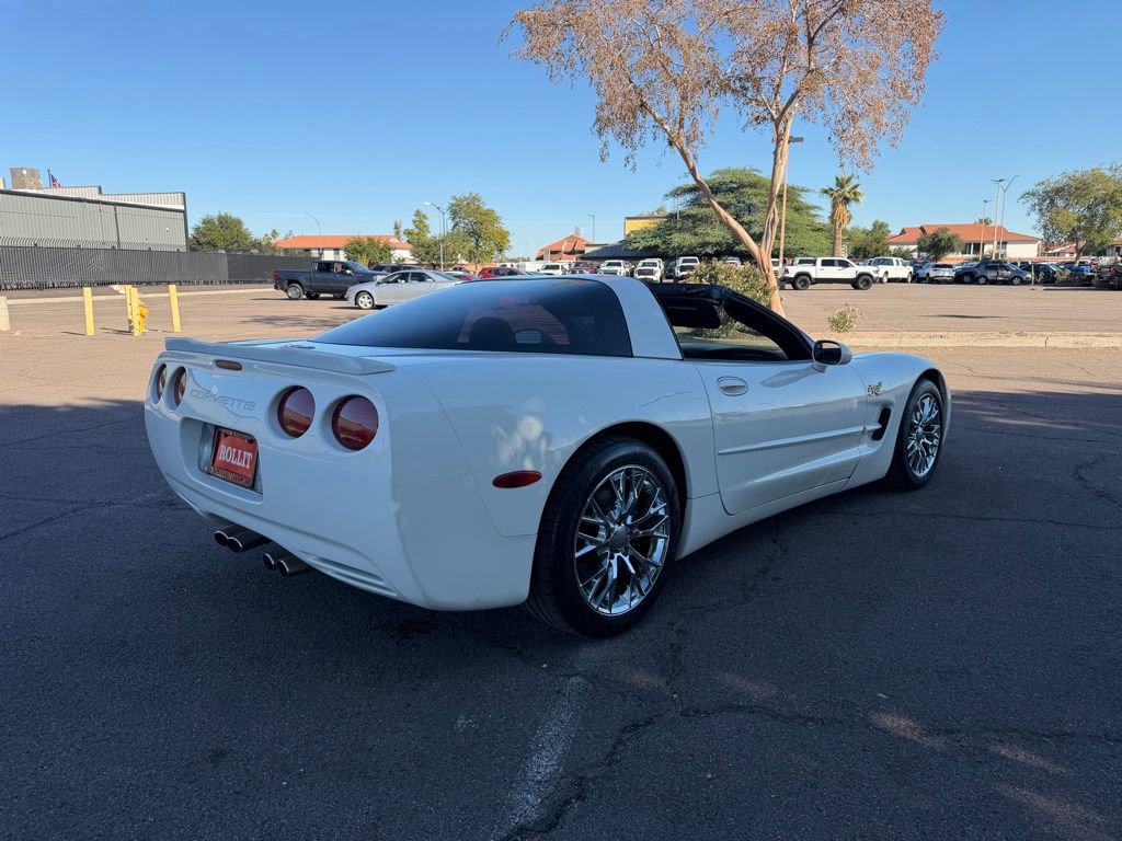 Used 2003 Chevrolet Corvette Coupe w/ Preferred Equipment Group image 9