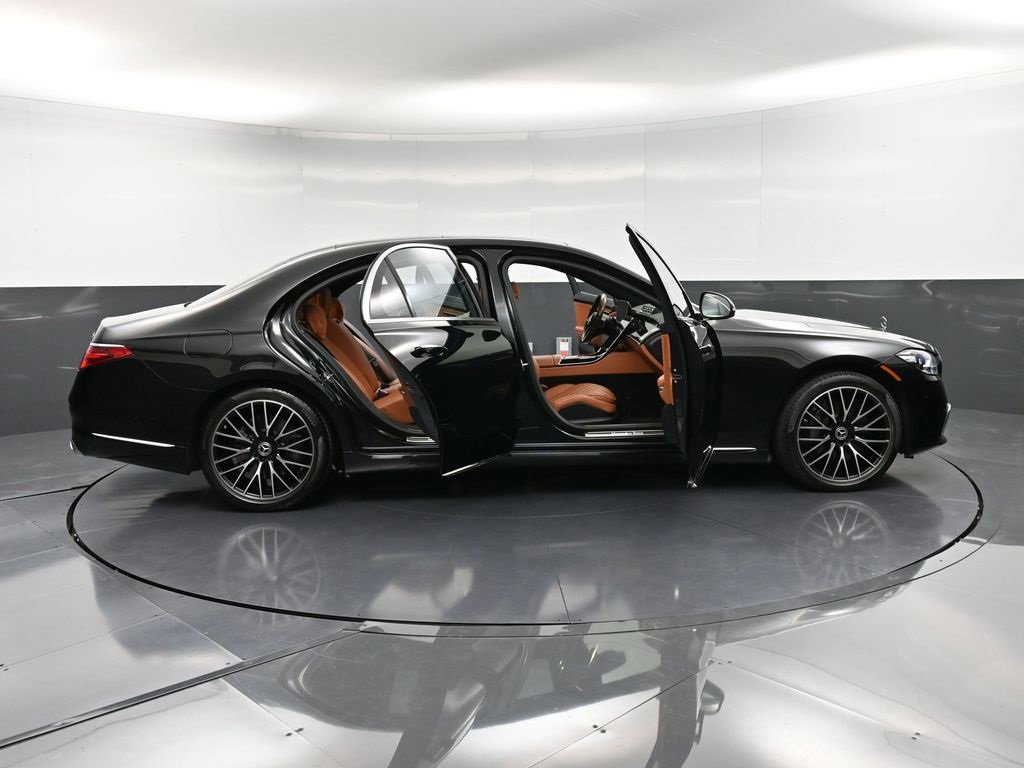 Used 2023 Mercedes-Benz S 580 4MATIC Sedan image 38