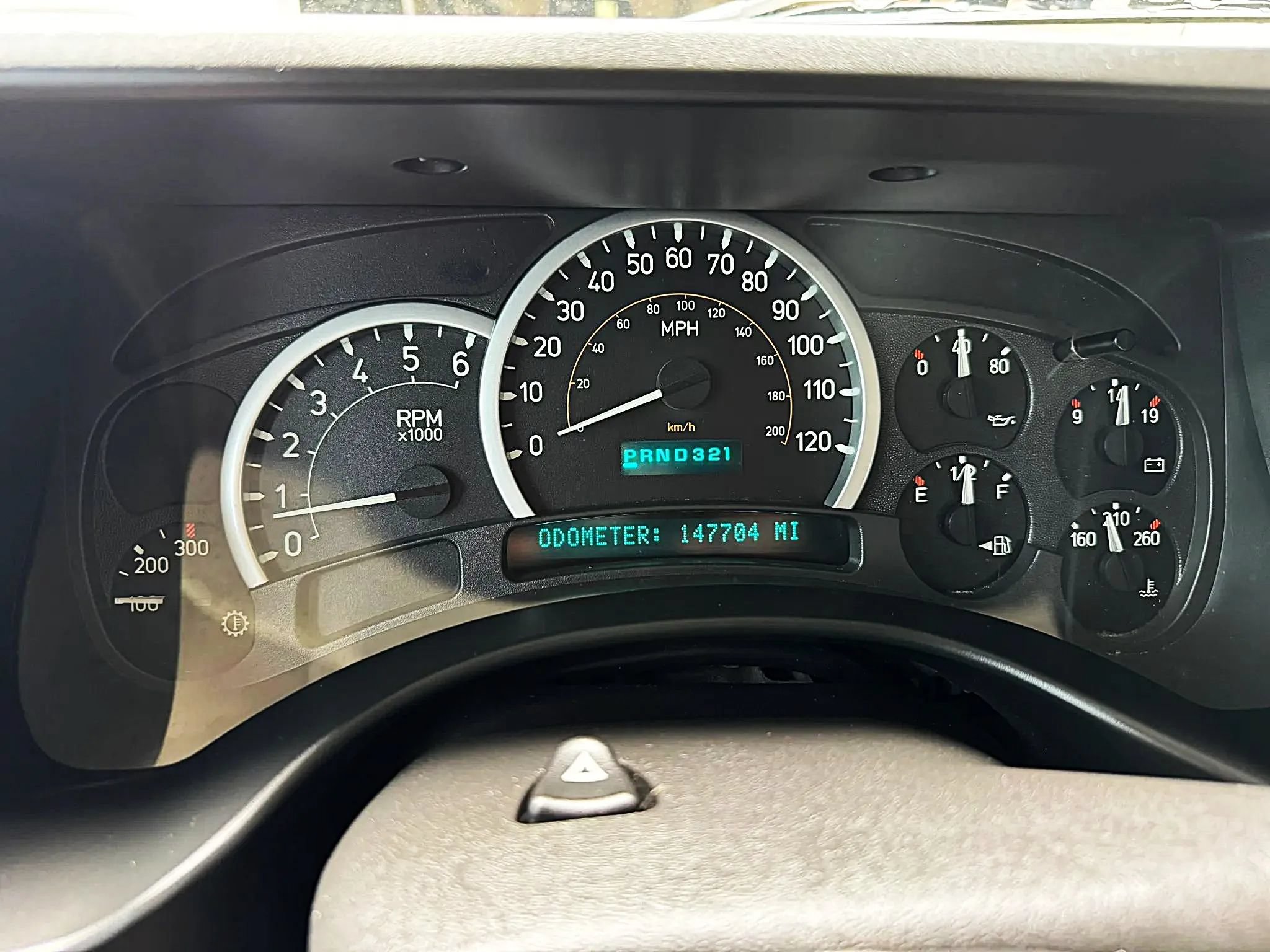 Used 2005 HUMMER H2 SUT w/ Preferred Equipment Group AWD/4WD image 24