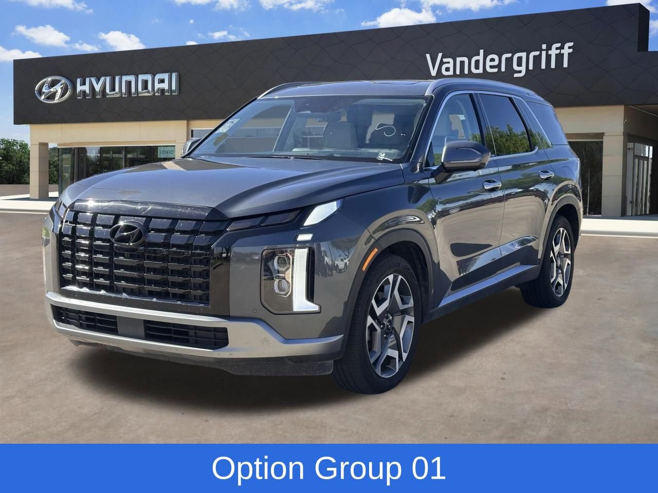 Used 2025 Hyundai Palisade Limited image 2