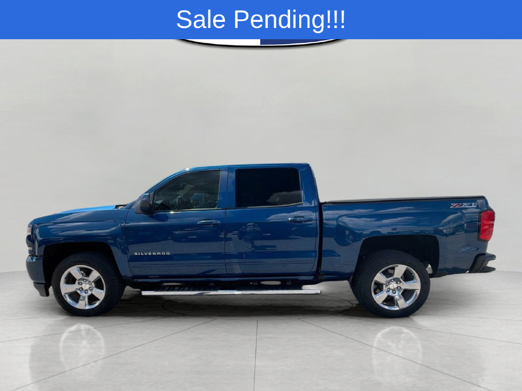 Used 2017 Chevrolet Silverado 1500 LT w/ All Star Edition AWD/4WD image 6