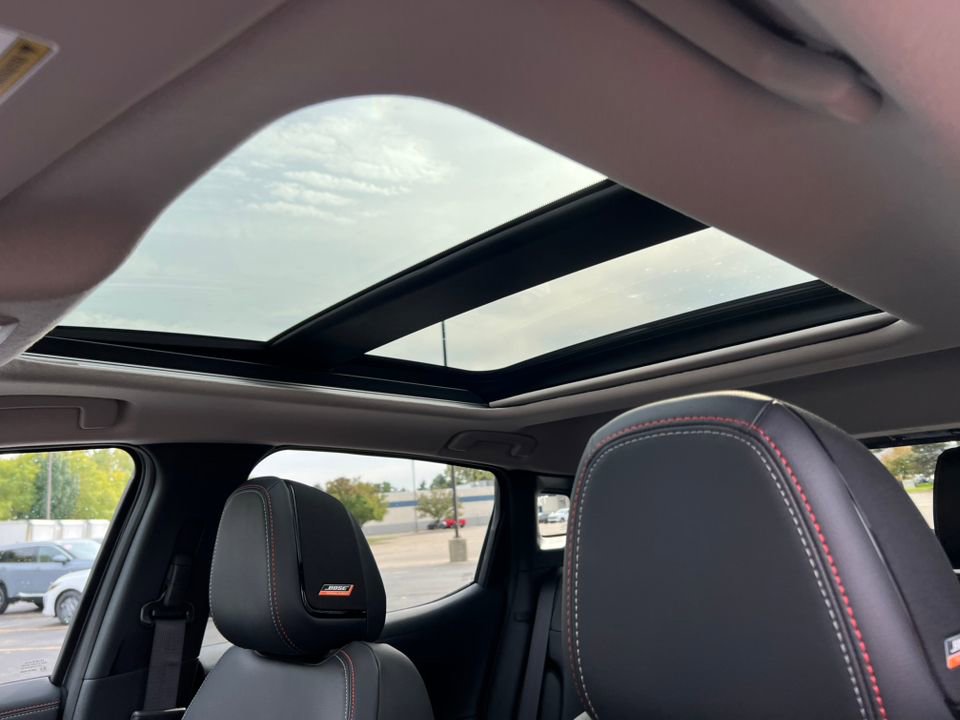 New 2026 Nissan Kicks SR w/ SR Premium Package image 7