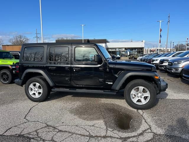 Used 2021 Jeep Wrangler Unlimited Sport image 2