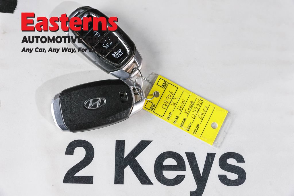 Used 2023 Hyundai Kona SEL AWD/4WD image 24
