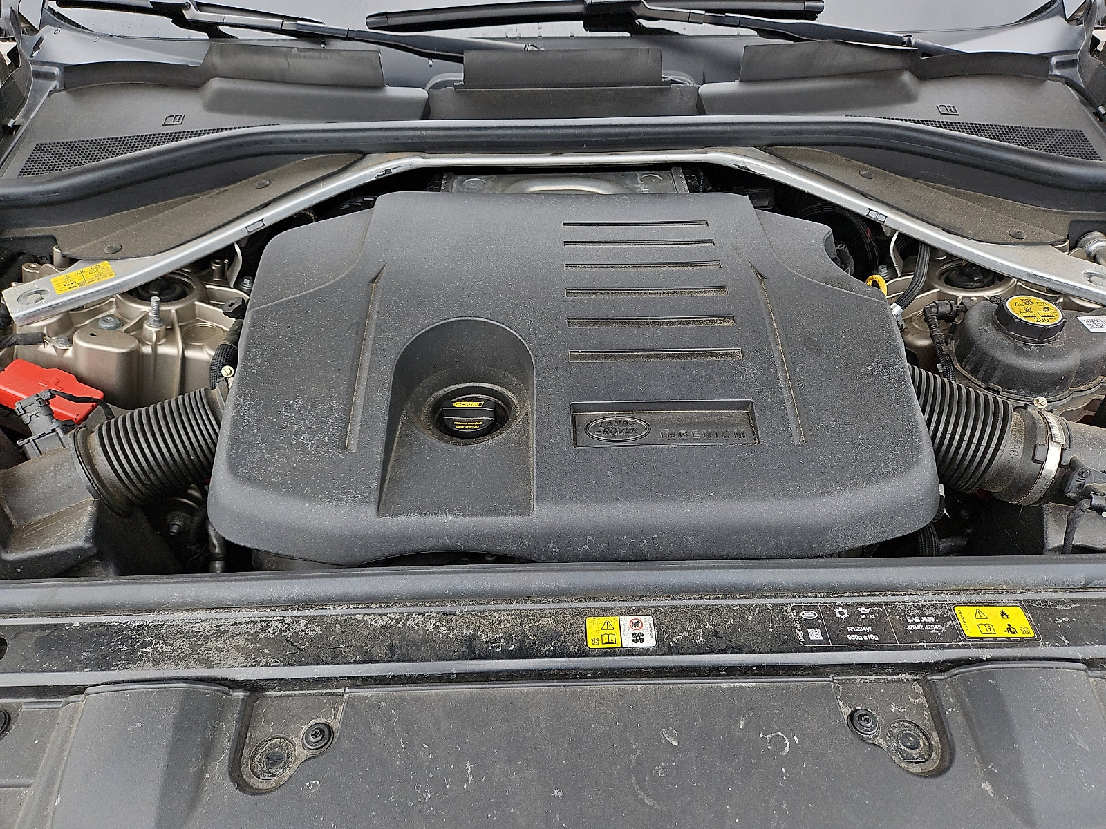 Used 2024 Land Rover Range Rover Long Wheelbase SE image 27