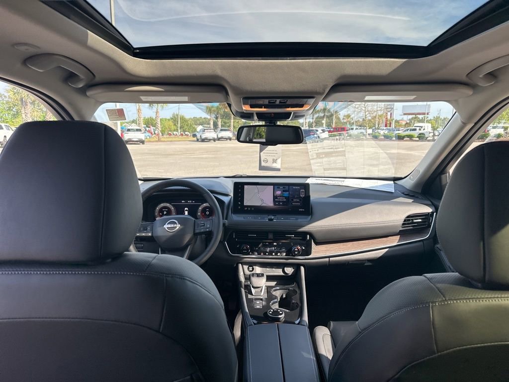 New 2026 Nissan Rogue Platinum AWD/4WD image 25